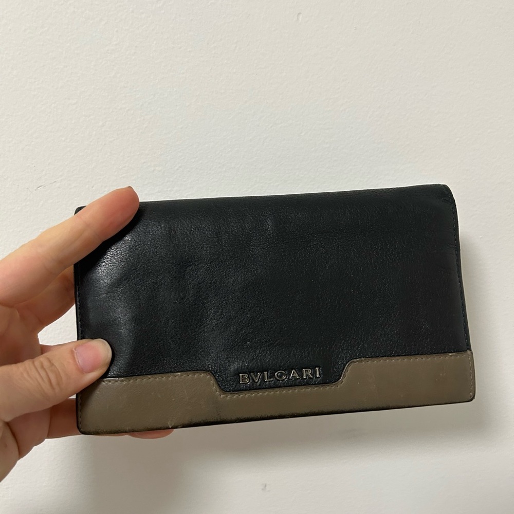 Bvlgari Black and Tan Wallet Leather